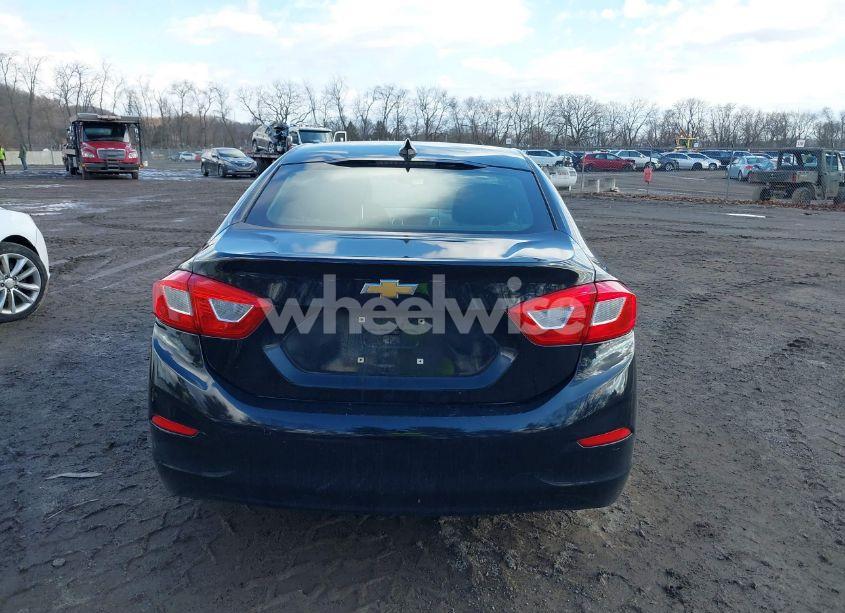Photo 16 of 2016 Chevrolet Cruze LT AUTO (VIN 1G1BE5SM1G7254818)
