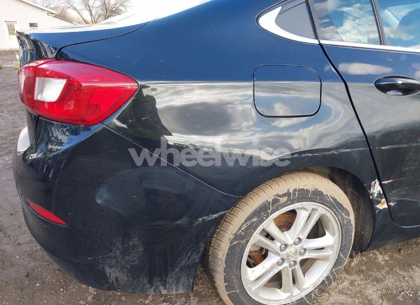 Photo 19 of 2016 Chevrolet Cruze LT AUTO (VIN 1G1BE5SM1G7254818)