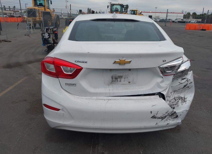 Photo 16 of 2016 Chevrolet Cruze LT AUTO (VIN 1G1BE5SM1G7259792)