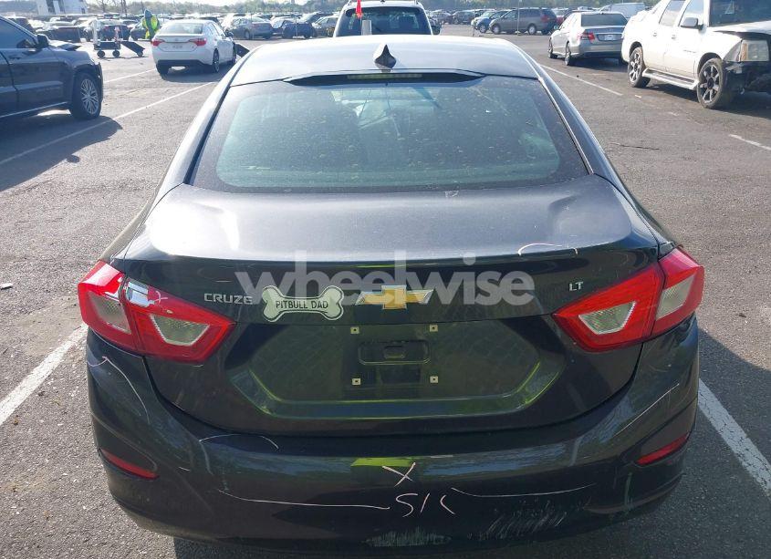 Photo 16 of 2016 Chevrolet Cruze LT AUTO (VIN 1G1BE5SM1G7265267)