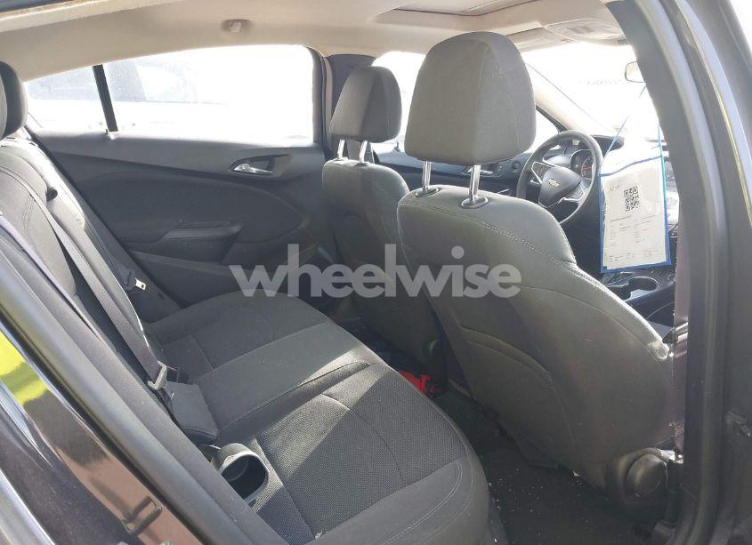 Photo 8 of 2016 Chevrolet Cruze LT AUTO (VIN 1G1BE5SM1G7265267)