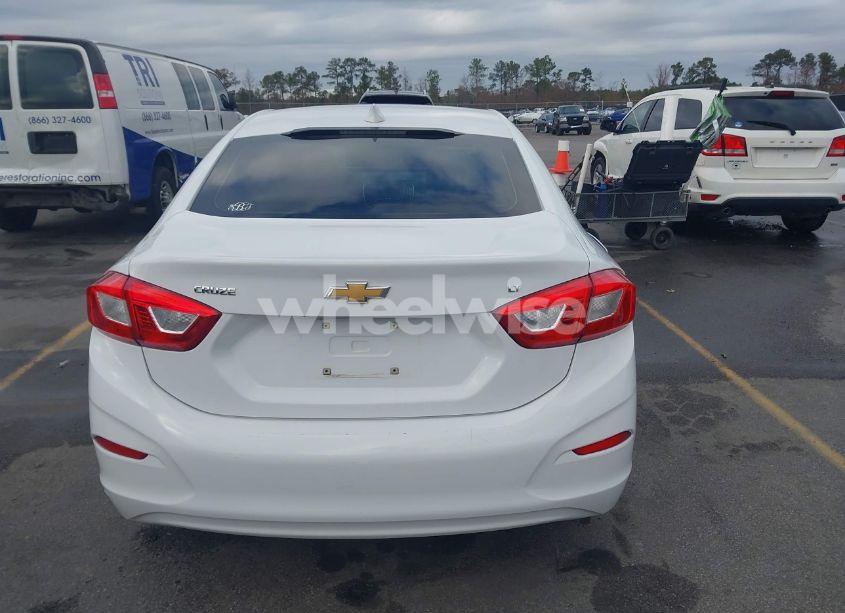 Photo 16 of 2016 Chevrolet Cruze LT AUTO (VIN 1G1BE5SM1G7266029)