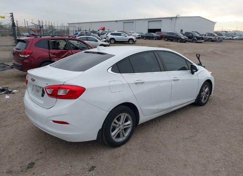 Photo 4 of 2016 Chevrolet Cruze LT AUTO (VIN 1G1BE5SM1G7267648)