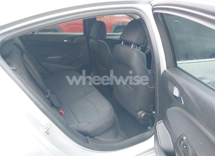 Photo 8 of 2016 Chevrolet Cruze LT AUTO (VIN 1G1BE5SM1G7275801)