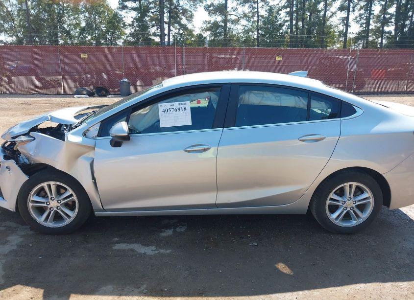 Photo 15 of 2016 Chevrolet Cruze LT AUTO (VIN 1G1BE5SM1G7279637)