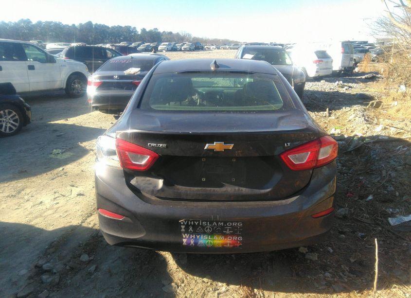 Photo 16 of 2016 Chevrolet Cruze LT AUTO (VIN 1G1BE5SM1G7282666)