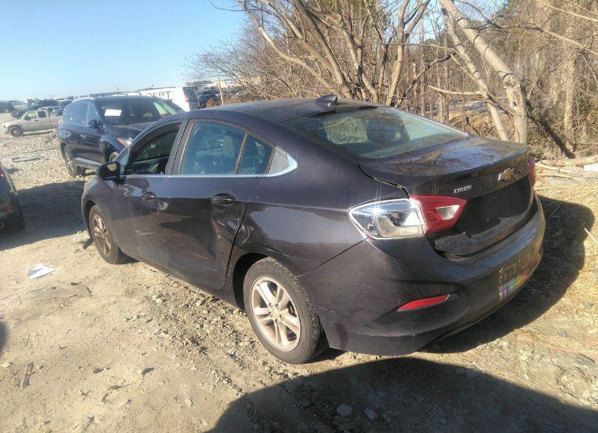 Photo 3 of 2016 Chevrolet Cruze LT AUTO (VIN 1G1BE5SM1G7282666)