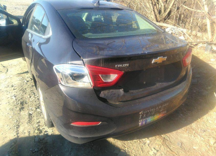 Photo 6 of 2016 Chevrolet Cruze LT AUTO (VIN 1G1BE5SM1G7282666)