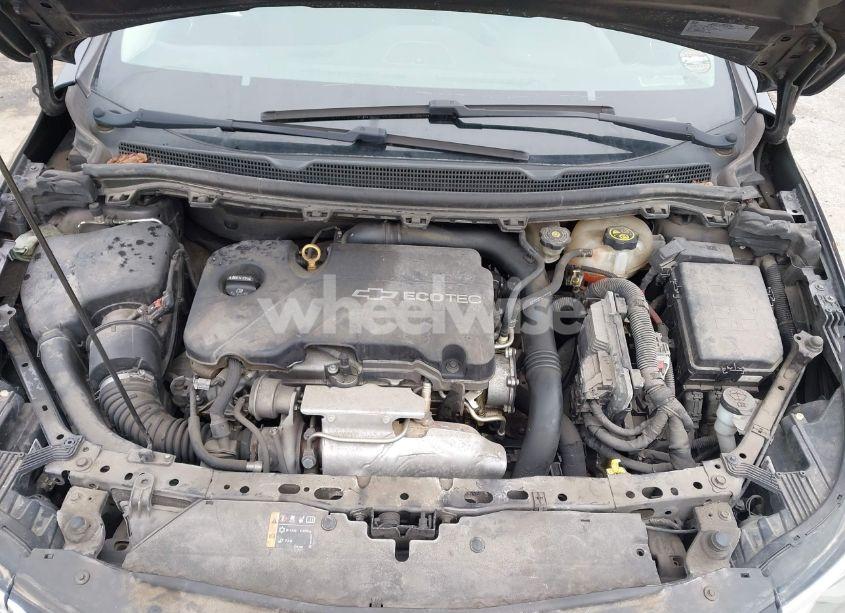 Photo 10 of 2016 Chevrolet Cruze LT AUTO (VIN 1G1BE5SM1G7286605)