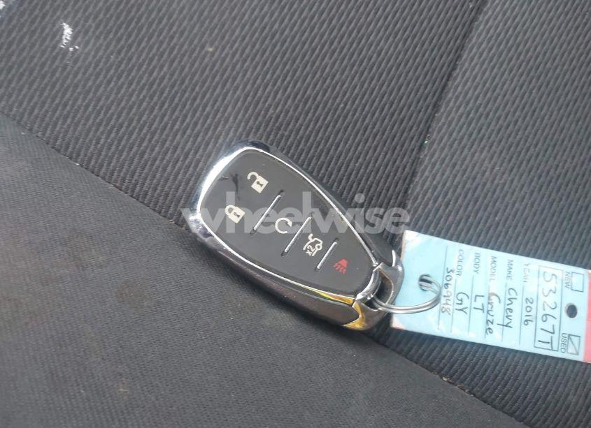 Photo 11 of 2016 Chevrolet Cruze LT (VIN 1G1BE5SM1G7306948)