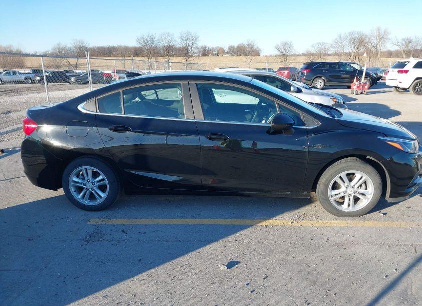 Photo 13 of 2016 Chevrolet Cruze LT AUTO (VIN 1G1BE5SM1G7320199)