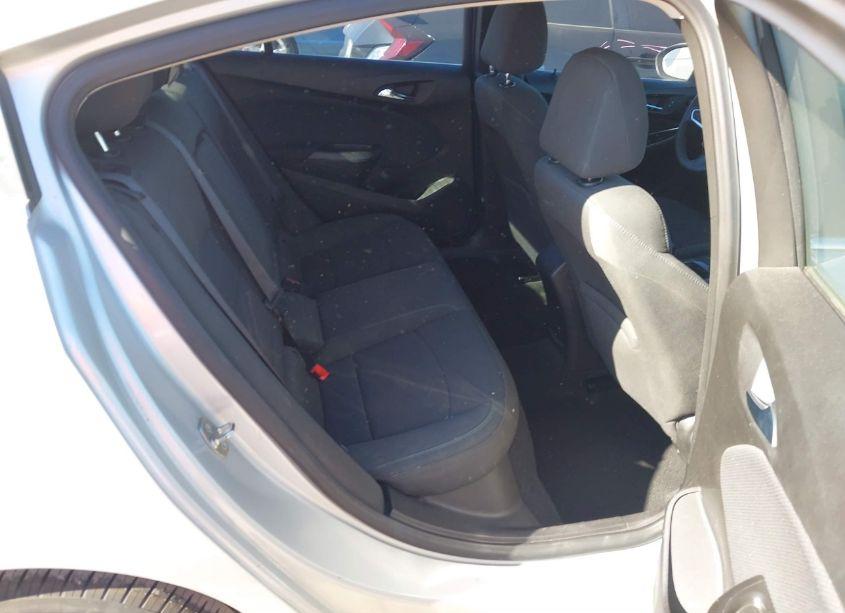 Photo 8 of 2017 Chevrolet Cruze LT AUTO (VIN 1G1BE5SM1H7106539)