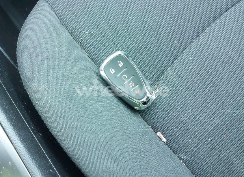 Photo 11 of 2017 Chevrolet Cruze LT AUTO (VIN 1G1BE5SM1H7113331)