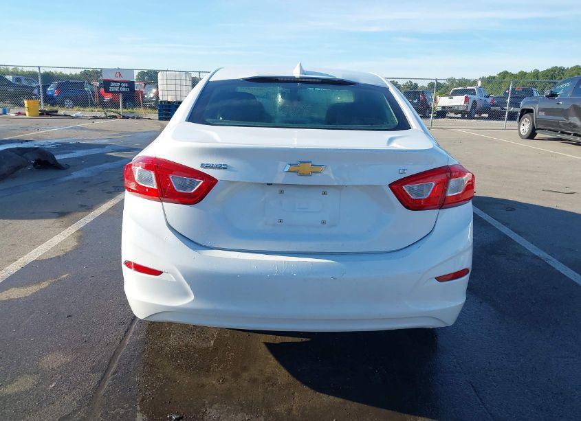 Photo 15 of 2017 Chevrolet Cruze LT AUTO (VIN 1G1BE5SM1H7126726)