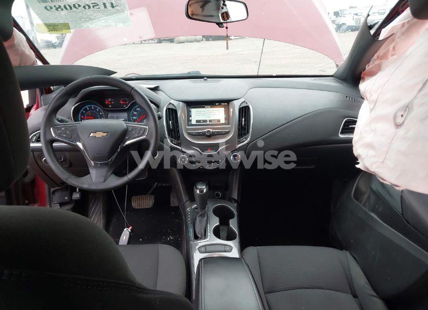 Photo 5 of 2017 Chevrolet Cruze LT AUTO (VIN 1G1BE5SM1H7137225)