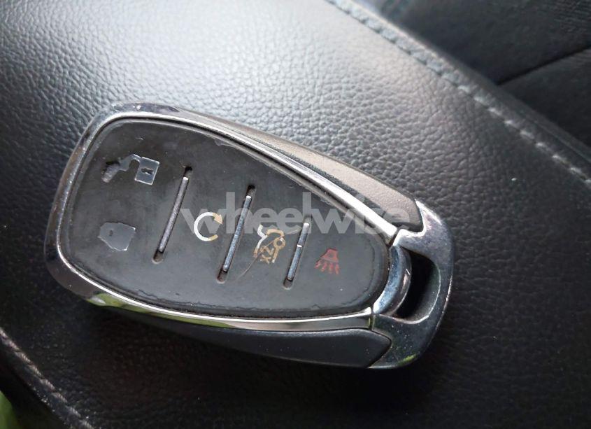 Photo 11 of 2017 Chevrolet Cruze LT AUTO (VIN 1G1BE5SM1H7141436)