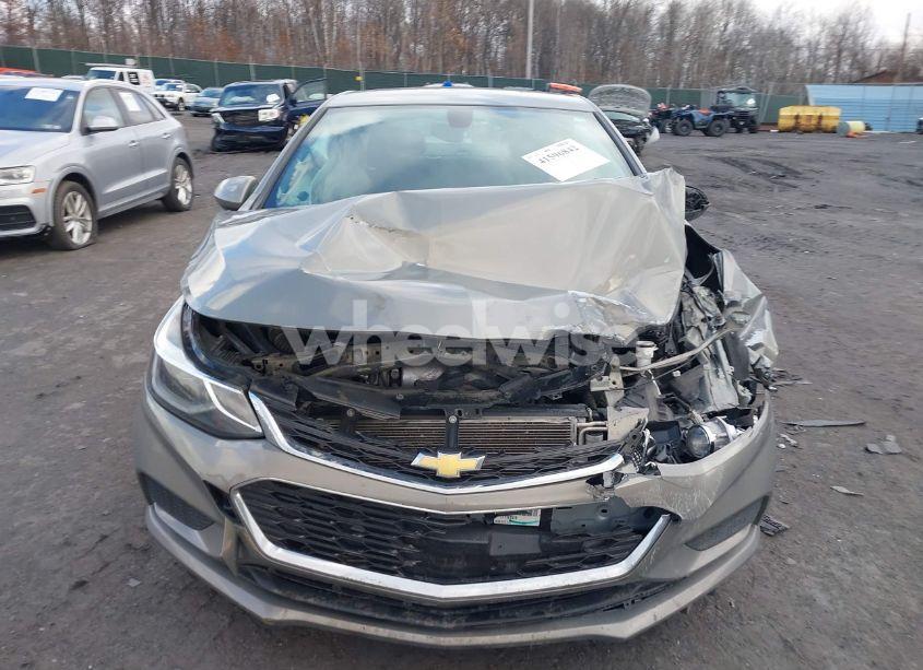 Photo 12 of 2017 Chevrolet Cruze LT AUTO (VIN 1G1BE5SM1H7141436)