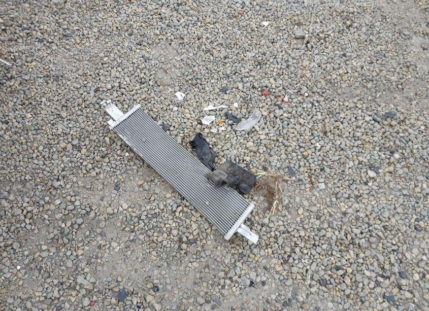 Photo 11 of 2017 Chevrolet Cruze LT AUTO (VIN 1G1BE5SM1H7151898)