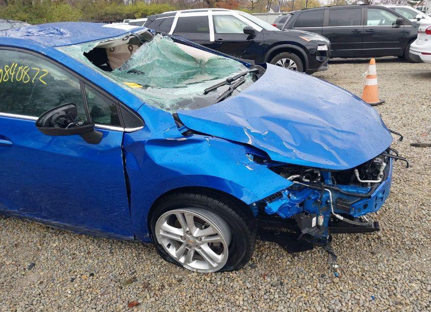 Photo 12 of 2017 Chevrolet Cruze LT AUTO (VIN 1G1BE5SM1H7151898)