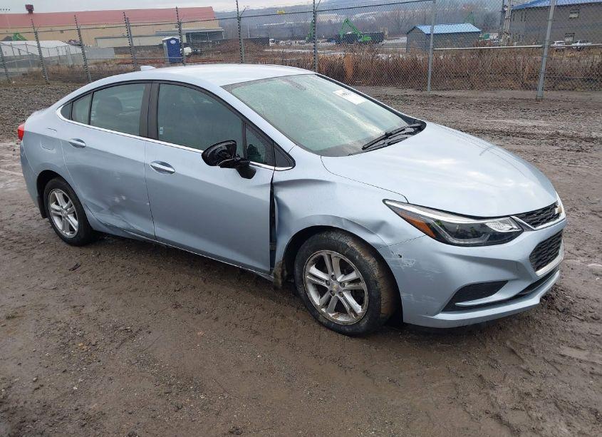 2017 Chevrolet Cruze LT AUTO (VIN 1G1BE5SM1H7155417) main photo