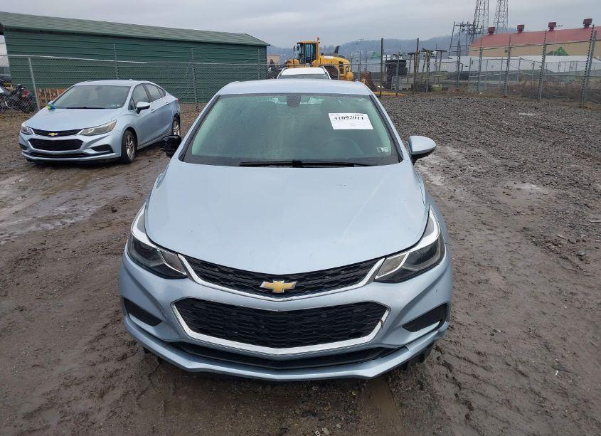 Photo 12 of 2017 Chevrolet Cruze LT AUTO (VIN 1G1BE5SM1H7155417)