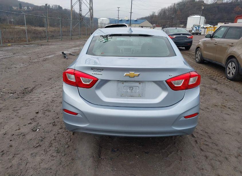 Photo 16 of 2017 Chevrolet Cruze LT AUTO (VIN 1G1BE5SM1H7155417)