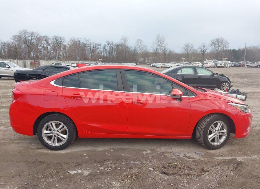 Photo 13 of 2017 Chevrolet Cruze LT AUTO (VIN 1G1BE5SM1H7163663)