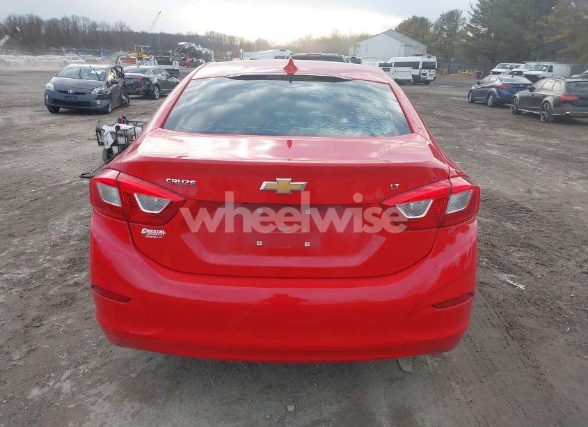 Photo 16 of 2017 Chevrolet Cruze LT AUTO (VIN 1G1BE5SM1H7163663)