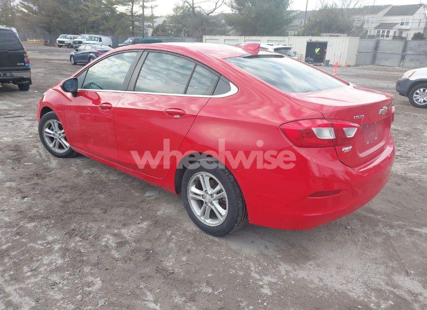 Photo 3 of 2017 Chevrolet Cruze LT AUTO (VIN 1G1BE5SM1H7163663)