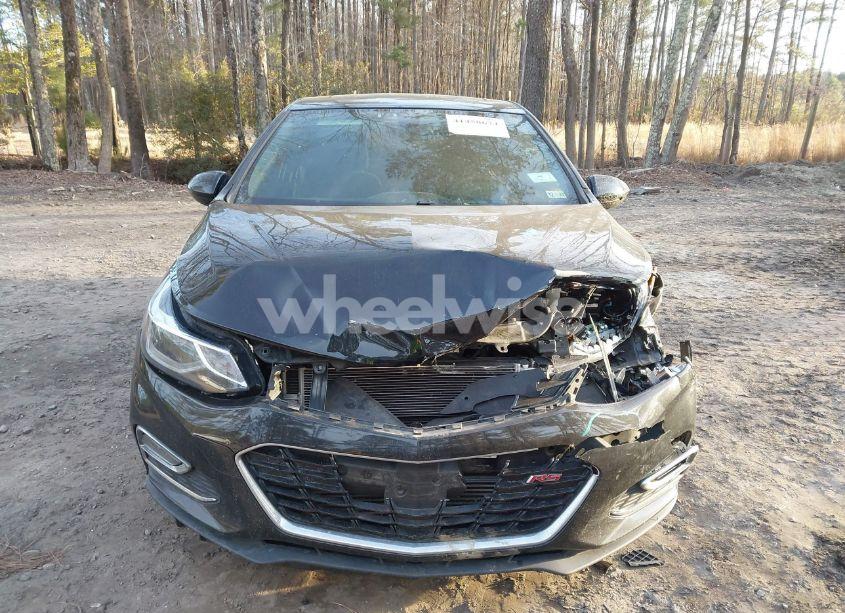 Photo 12 of 2017 Chevrolet Cruze LT AUTO (VIN 1G1BE5SM1H7169933)