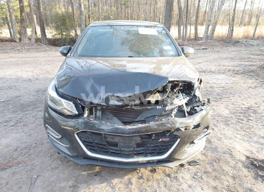 Photo 6 of 2017 Chevrolet Cruze LT AUTO (VIN 1G1BE5SM1H7169933)