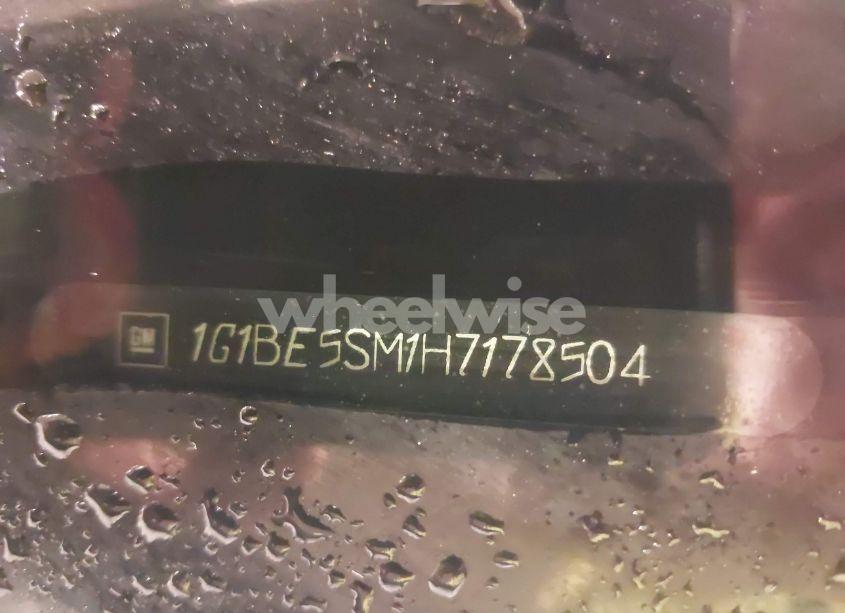 Photo 9 of 2017 Chevrolet Cruze LT AUTO (VIN 1G1BE5SM1H7178504)