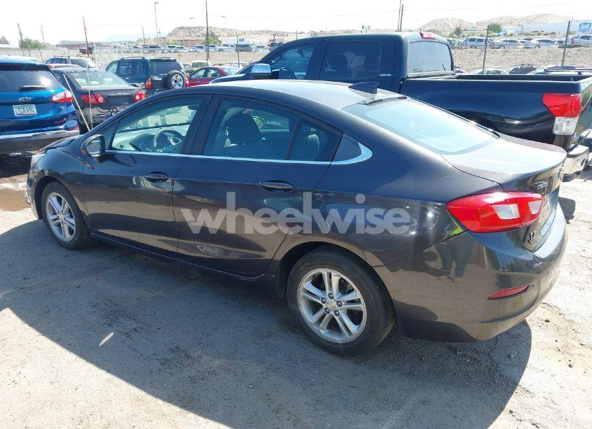 Photo 14 of 2017 Chevrolet Cruze LT AUTO (VIN 1G1BE5SM1H7189311)
