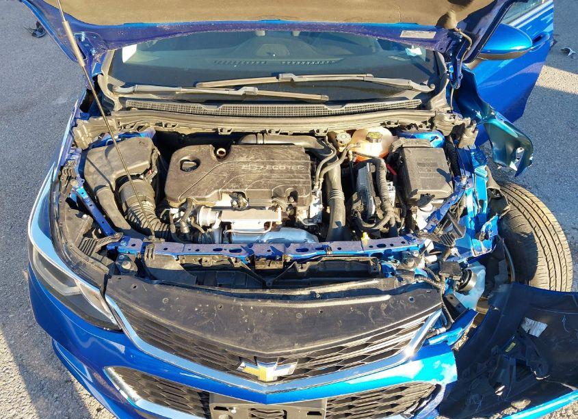 Photo 10 of 2017 Chevrolet Cruze LT AUTO (VIN 1G1BE5SM1H7208861)