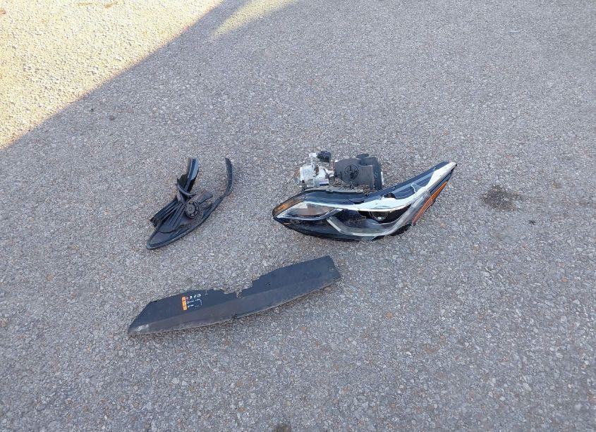 Photo 12 of 2017 Chevrolet Cruze LT AUTO (VIN 1G1BE5SM1H7208861)