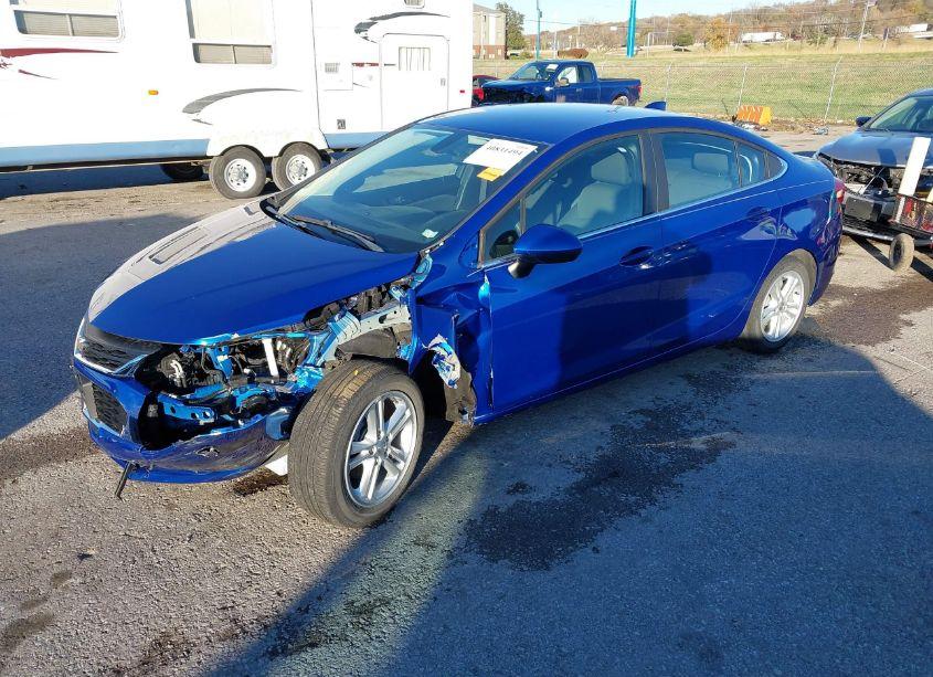 Photo 2 of 2017 Chevrolet Cruze LT AUTO (VIN 1G1BE5SM1H7208861)