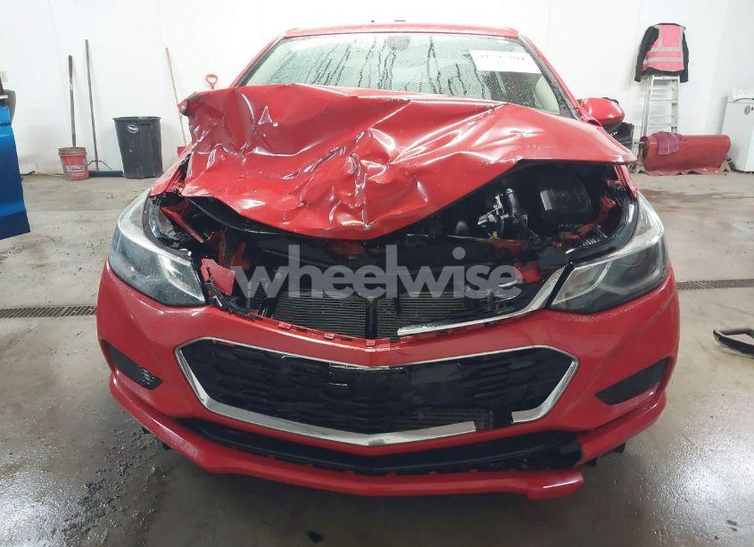 Photo 12 of 2017 Chevrolet Cruze LT AUTO (VIN 1G1BE5SM1H7210206)