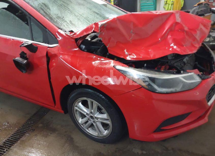 Photo 17 of 2017 Chevrolet Cruze LT AUTO (VIN 1G1BE5SM1H7210206)