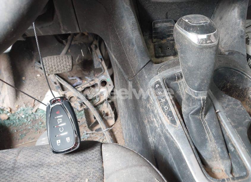 Photo 11 of 2017 Chevrolet Cruze LT AUTO (VIN 1G1BE5SM1H7216068)