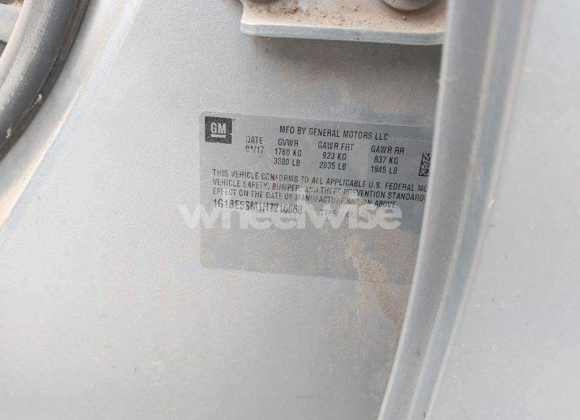 Photo 9 of 2017 Chevrolet Cruze LT AUTO (VIN 1G1BE5SM1H7216068)