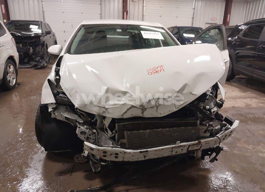 Photo 10 of 2017 Chevrolet Cruze LT AUTO (VIN 1G1BE5SM1H7250818)