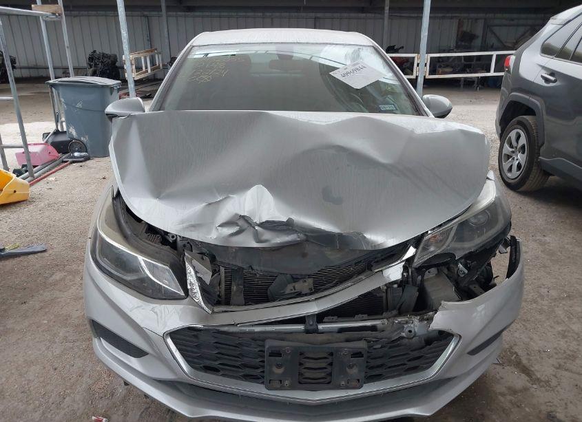 Photo 12 of 2017 Chevrolet Cruze LT AUTO (VIN 1G1BE5SM1H7252648)