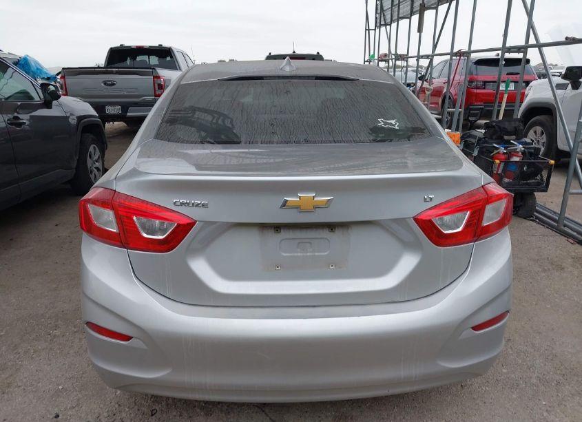 Photo 16 of 2017 Chevrolet Cruze LT AUTO (VIN 1G1BE5SM1H7252648)