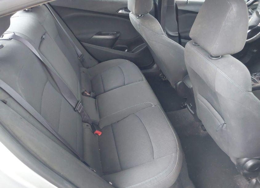 Photo 8 of 2017 Chevrolet Cruze LT AUTO (VIN 1G1BE5SM1H7252648)