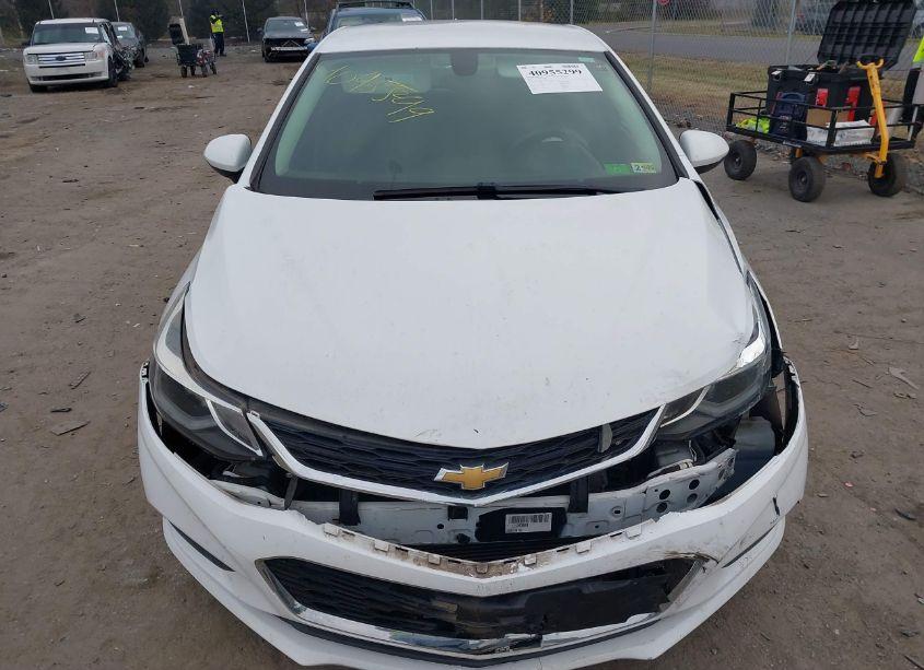 Photo 12 of 2017 Chevrolet Cruze LT AUTO (VIN 1G1BE5SM1H7262841)