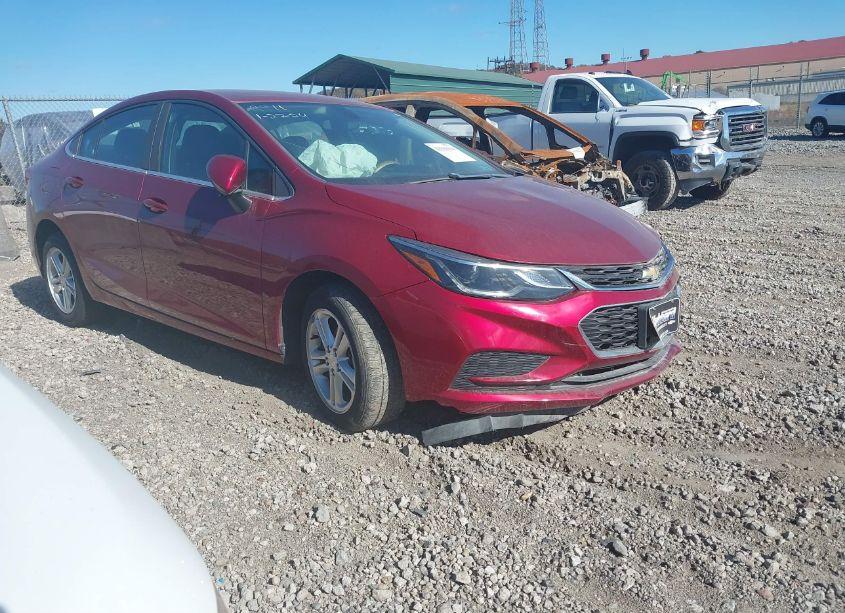 2017 Chevrolet Cruze LT AUTO (VIN 1G1BE5SM1H7267943) main photo