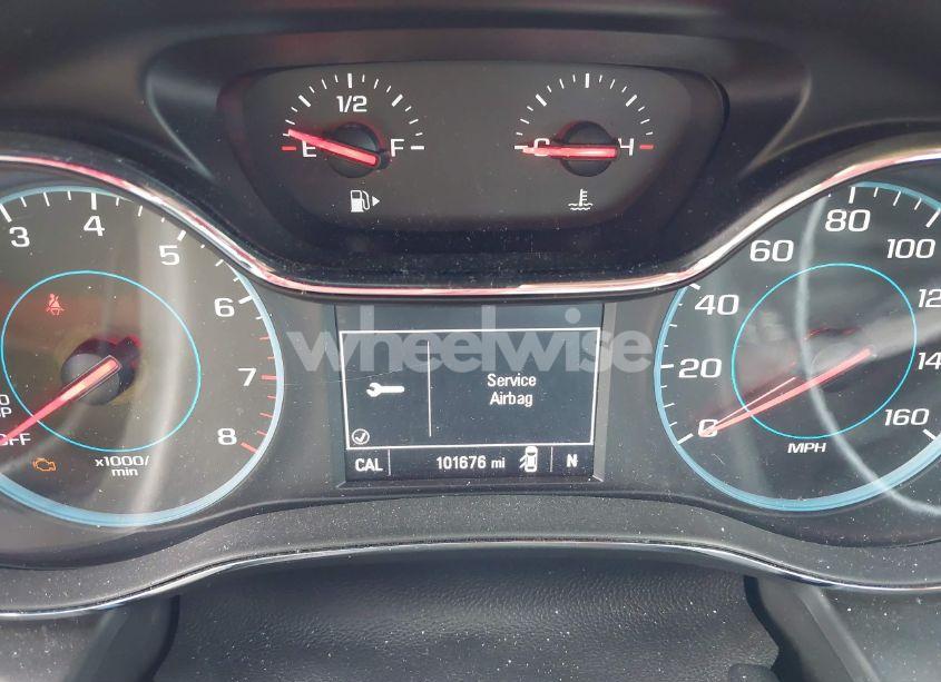 Photo 7 of 2017 Chevrolet Cruze LT AUTO (VIN 1G1BE5SM1H7271829)