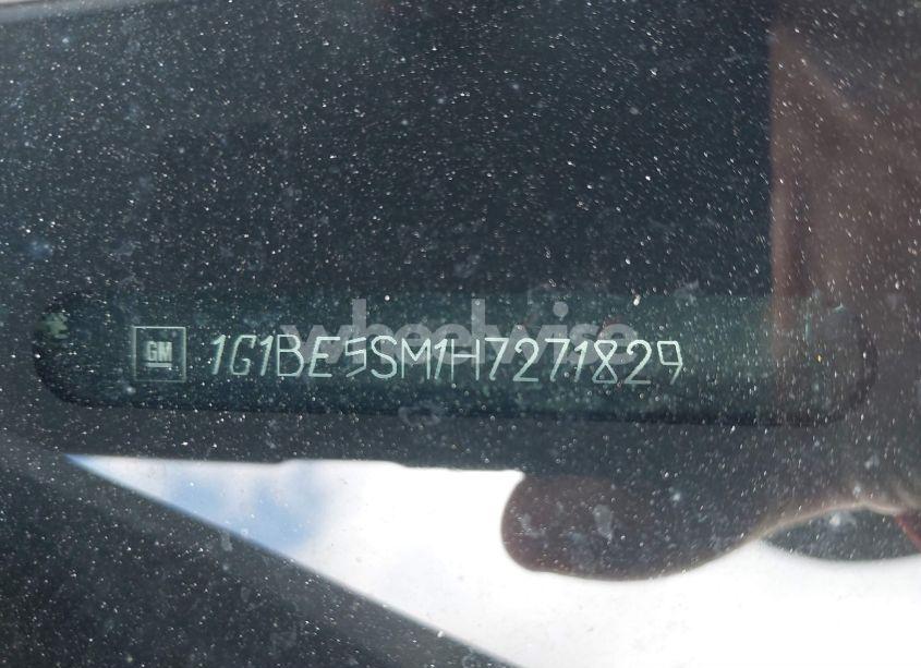 Photo 9 of 2017 Chevrolet Cruze LT AUTO (VIN 1G1BE5SM1H7271829)