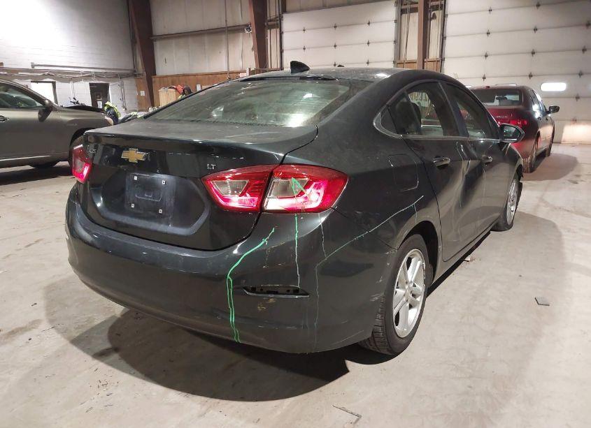Photo 21 of 2018 Chevrolet Cruze LT AUTO (VIN 1G1BE5SM1J7118017)