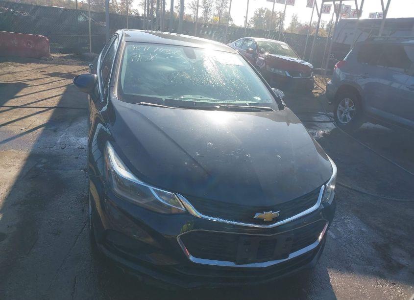 Photo 12 of 2018 Chevrolet Cruze LT AUTO (VIN 1G1BE5SM1J7122665)